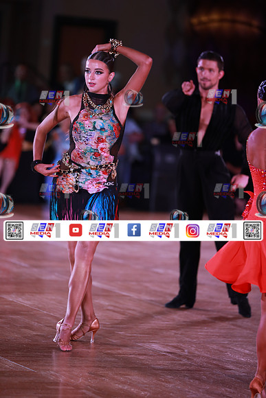 0011_DCDN8986