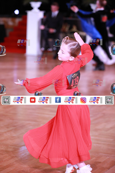 0010_DCDN6887