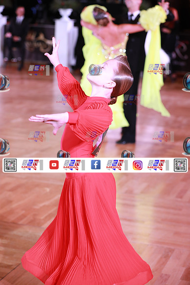 0004_DCDN6806