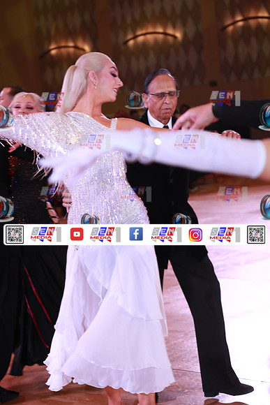 0049_DCDO5757