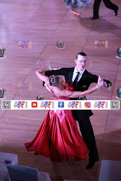 0050_DCDN8912