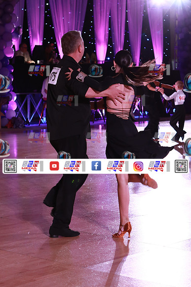 0051_DCDR4035