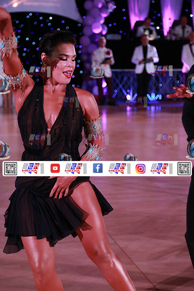 0657_NVBL8493