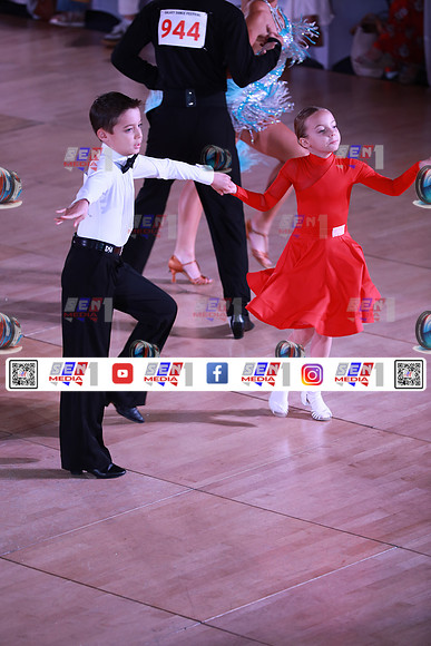 0009_DCDN4855