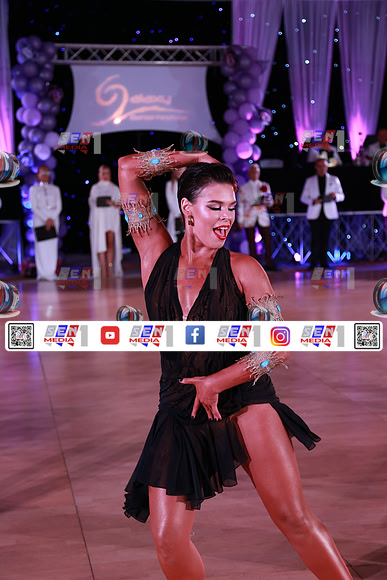 0340_NVBL8495