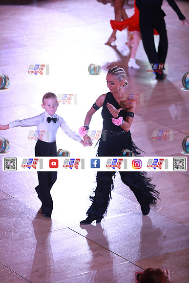 0007_DCDN4878