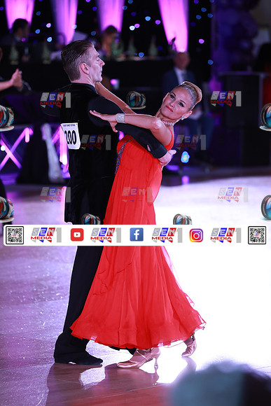 0001_DCDN7715
