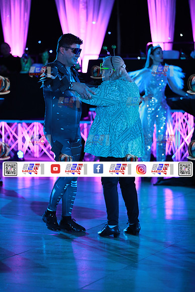 0013_DCDN0830