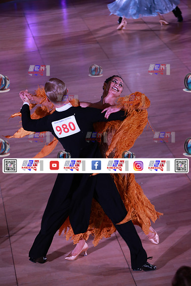 0075_DCDN6158