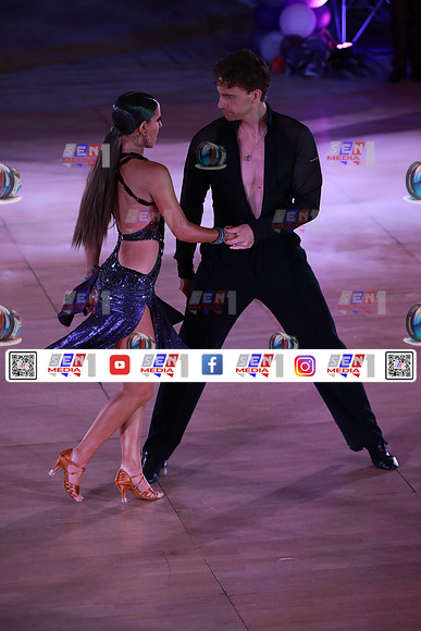 0006_DCDN6407