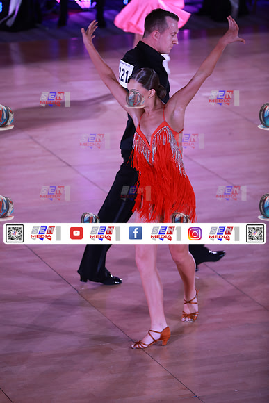 0001_DCDN4433