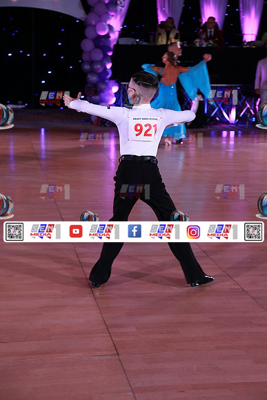 0019_NVBL3690
