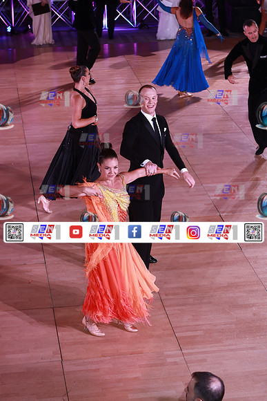 0186_DCDR5421