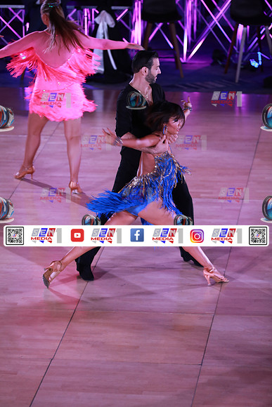 0015_DCDN0990