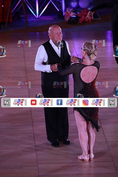 0012_DCDN9830