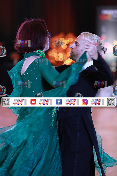 0012_PFFJ7085