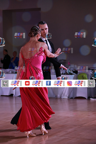 0076_NVBL8879