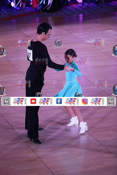 0011_DCDN4239