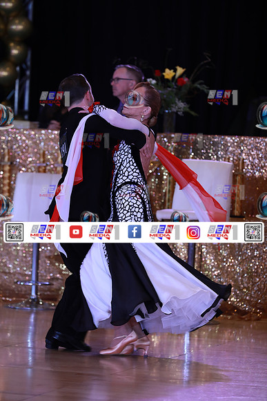 0033_HSBA2722