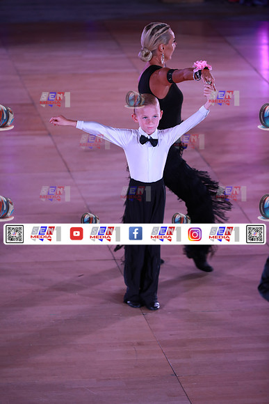 0018_DCDN4029