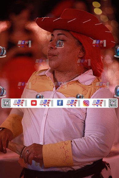 0194_0215_ELT17030
