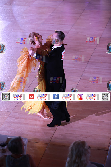0090_DCDN5352