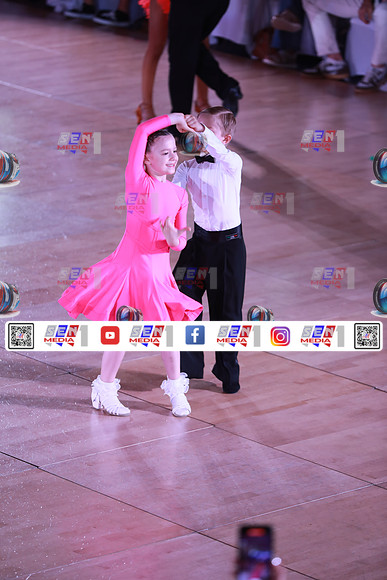 0011_DCDN4053
